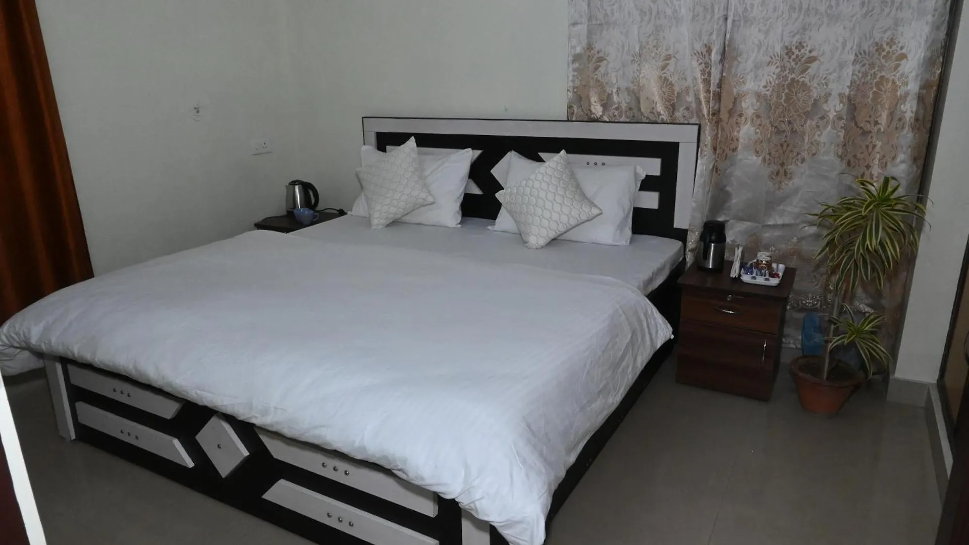 Om Niwas Homestay シムラー