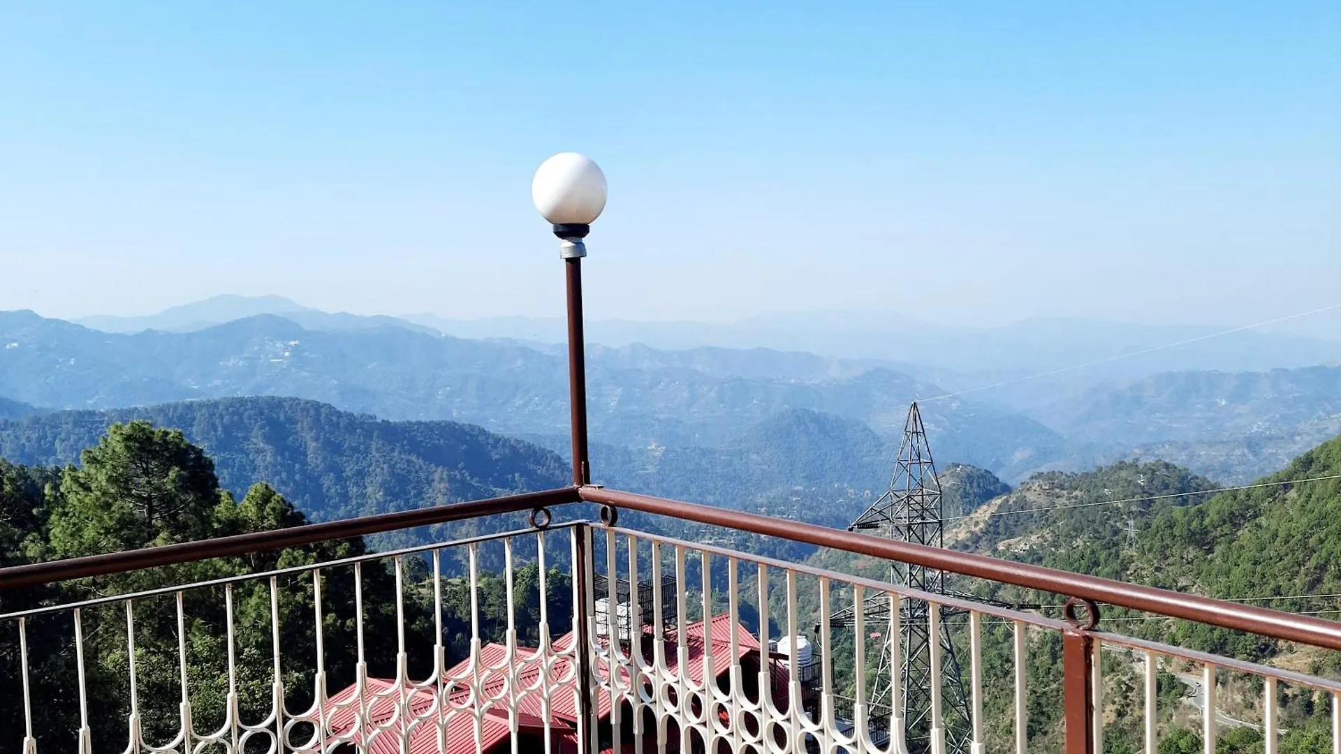ベッド・アンド・ブレックファスト Om Niwas Homestay シムラー